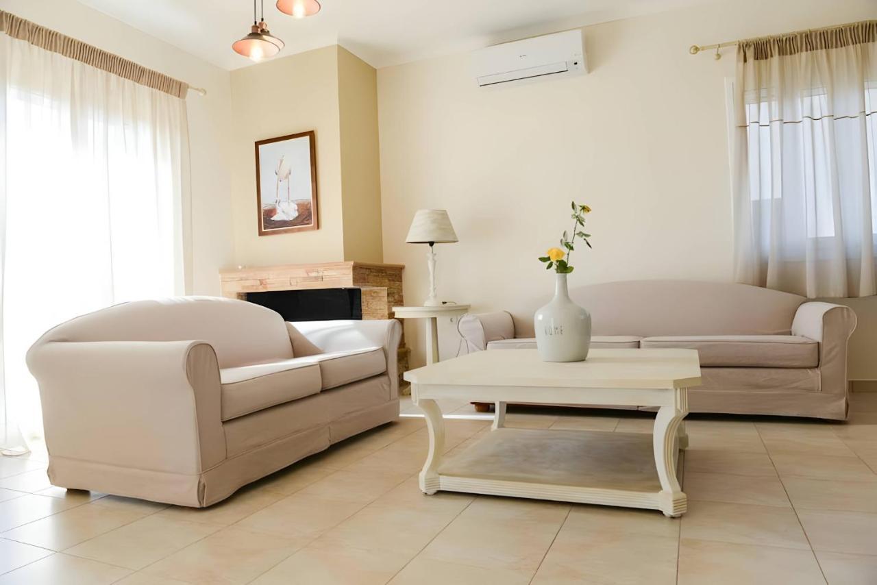 Apartament A Casa D'Irene Mantzavináta Zewnętrze zdjęcie