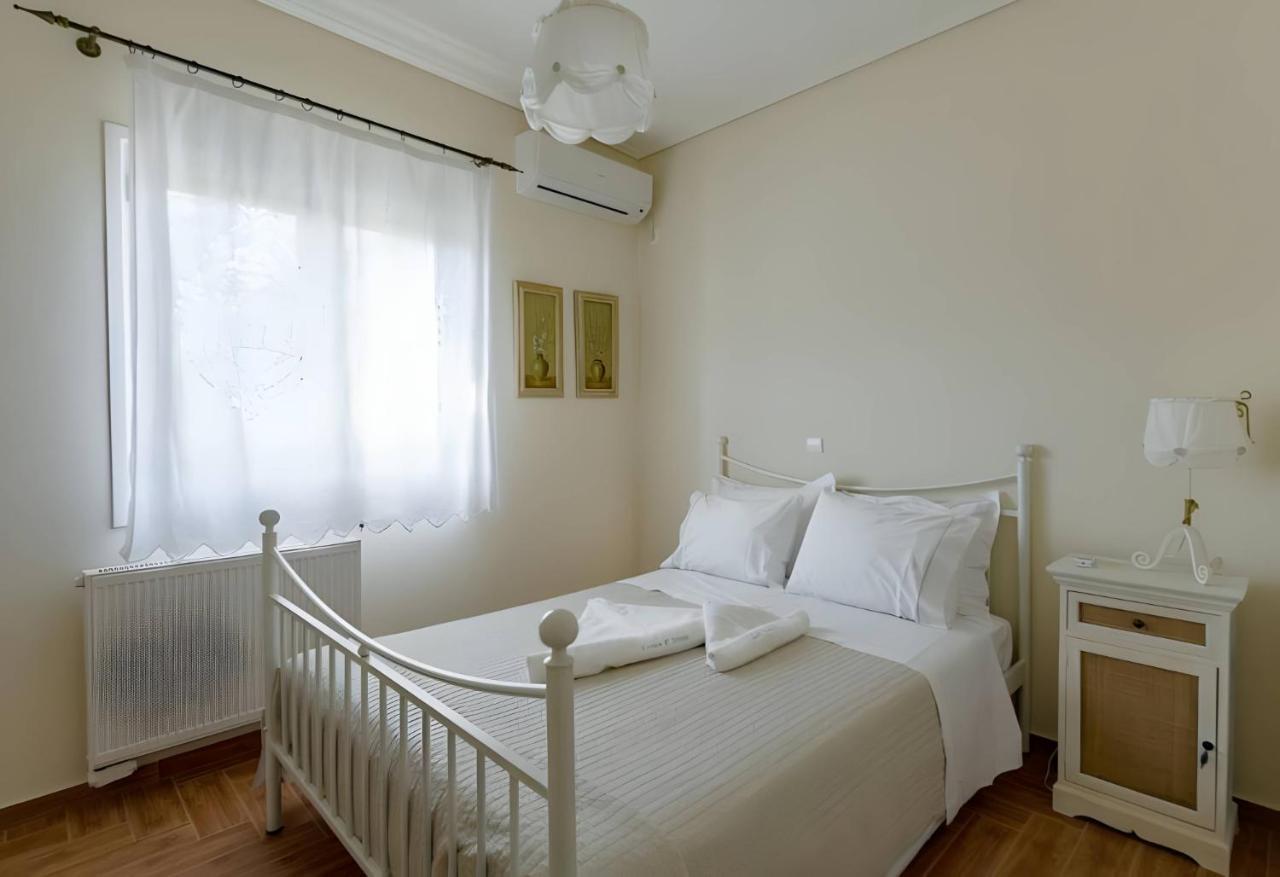 Apartament A Casa D'Irene Mantzavináta Zewnętrze zdjęcie