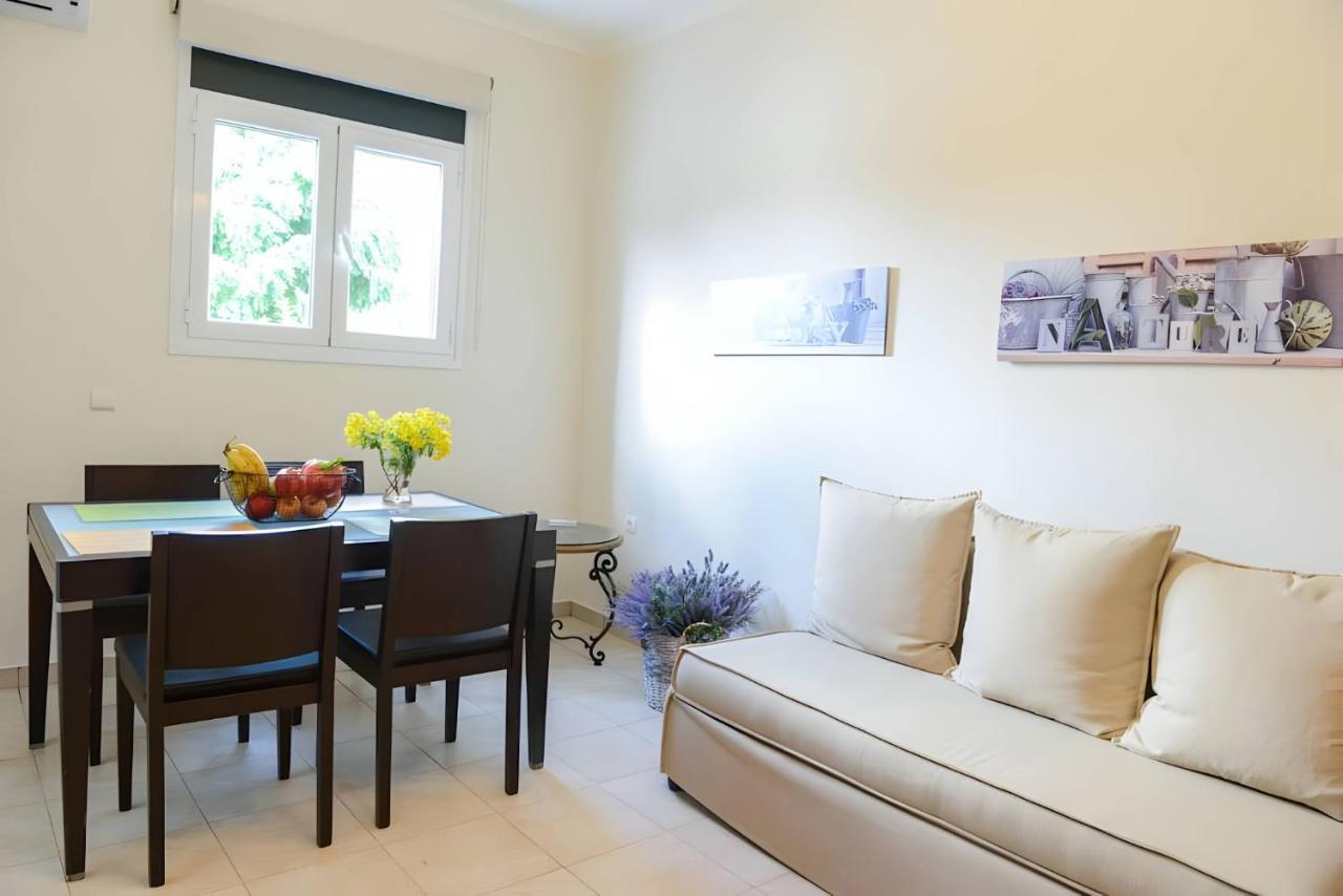 Apartament A Casa D'Irene Mantzavináta Zewnętrze zdjęcie